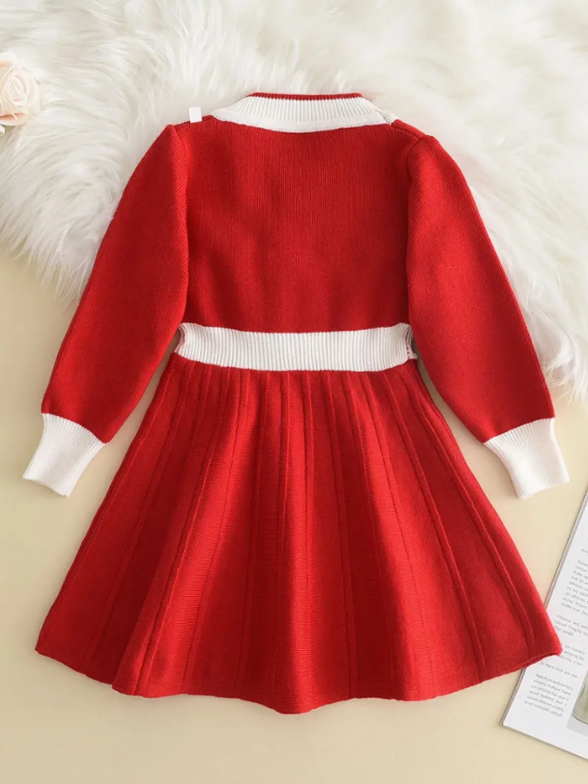 Adorable Knit Dress for Girls with Stylish Pocket Accents