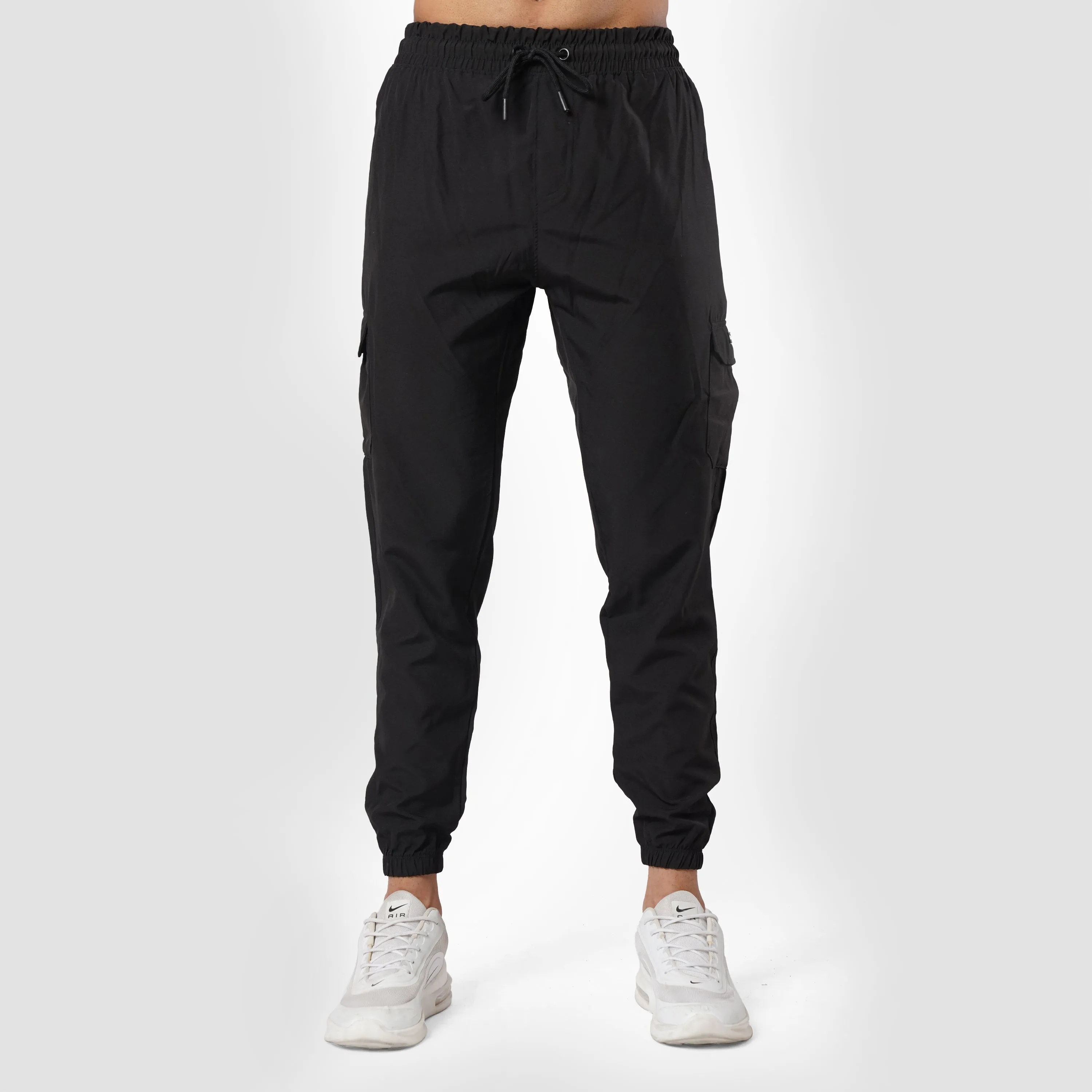 BLACK CARGO FLEX PANTS