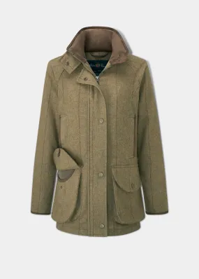 Combrook Ladies Tweed Shooting Coat In Grove - Shooting Fit