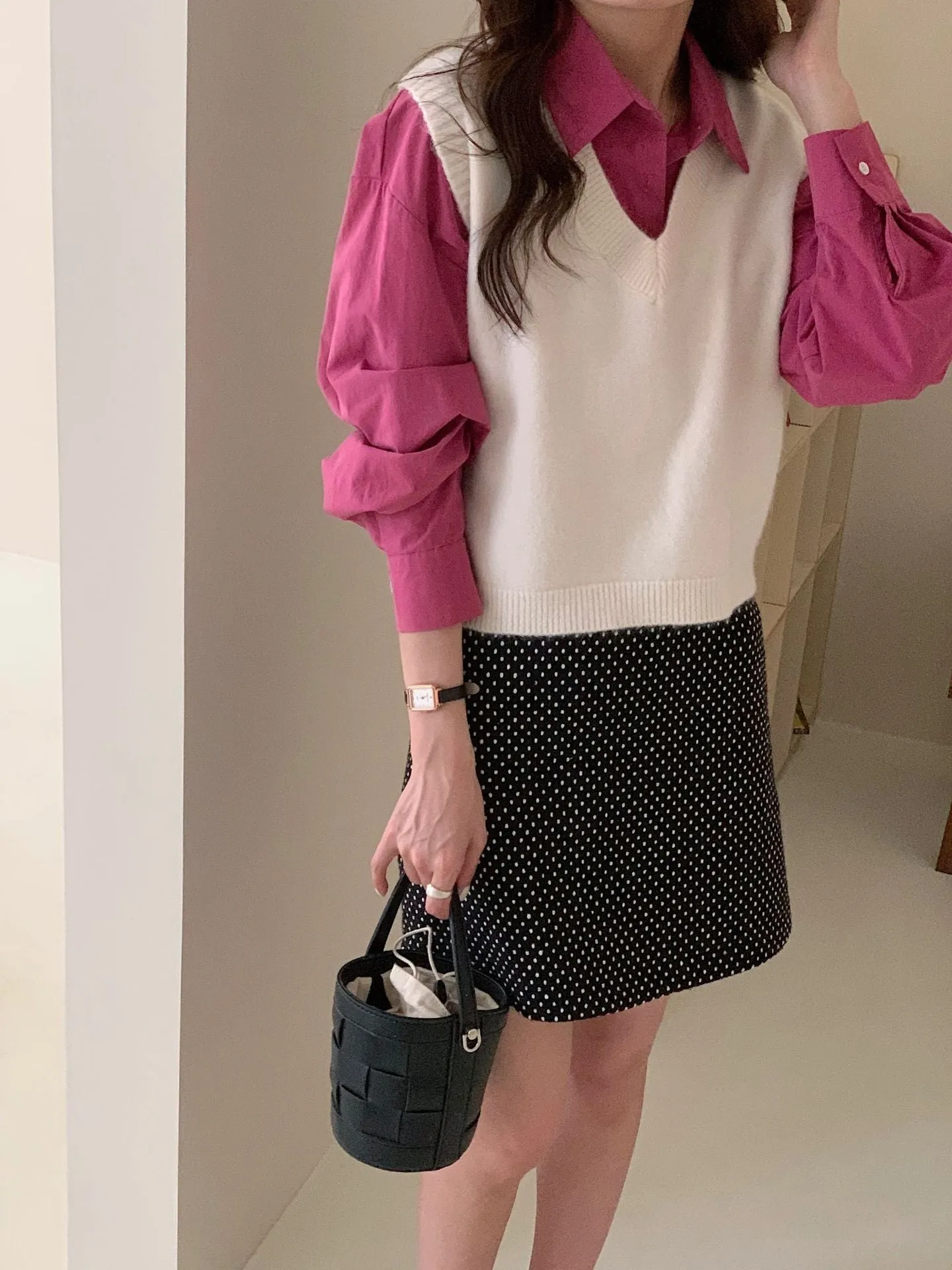 Lanfubeisi business casual outfits for women Japanese Style Retro V-neck Knitted Vest for Women 2024 New Style Lazy Style Small Sweater Vest