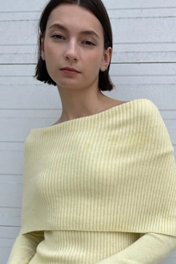 Ribbed Cape Sweater in Pale Yellow