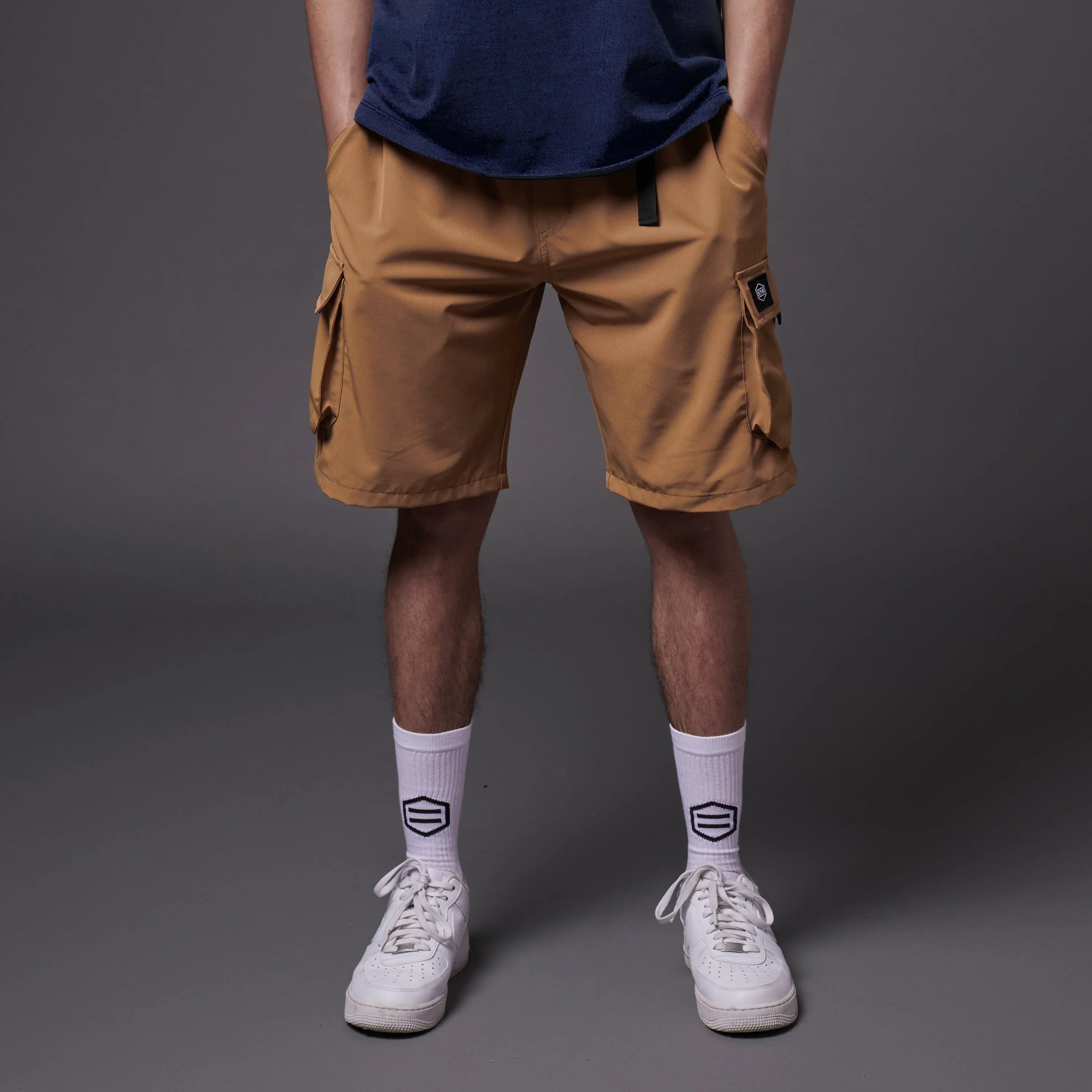 Techno Cargo Shorts Beige