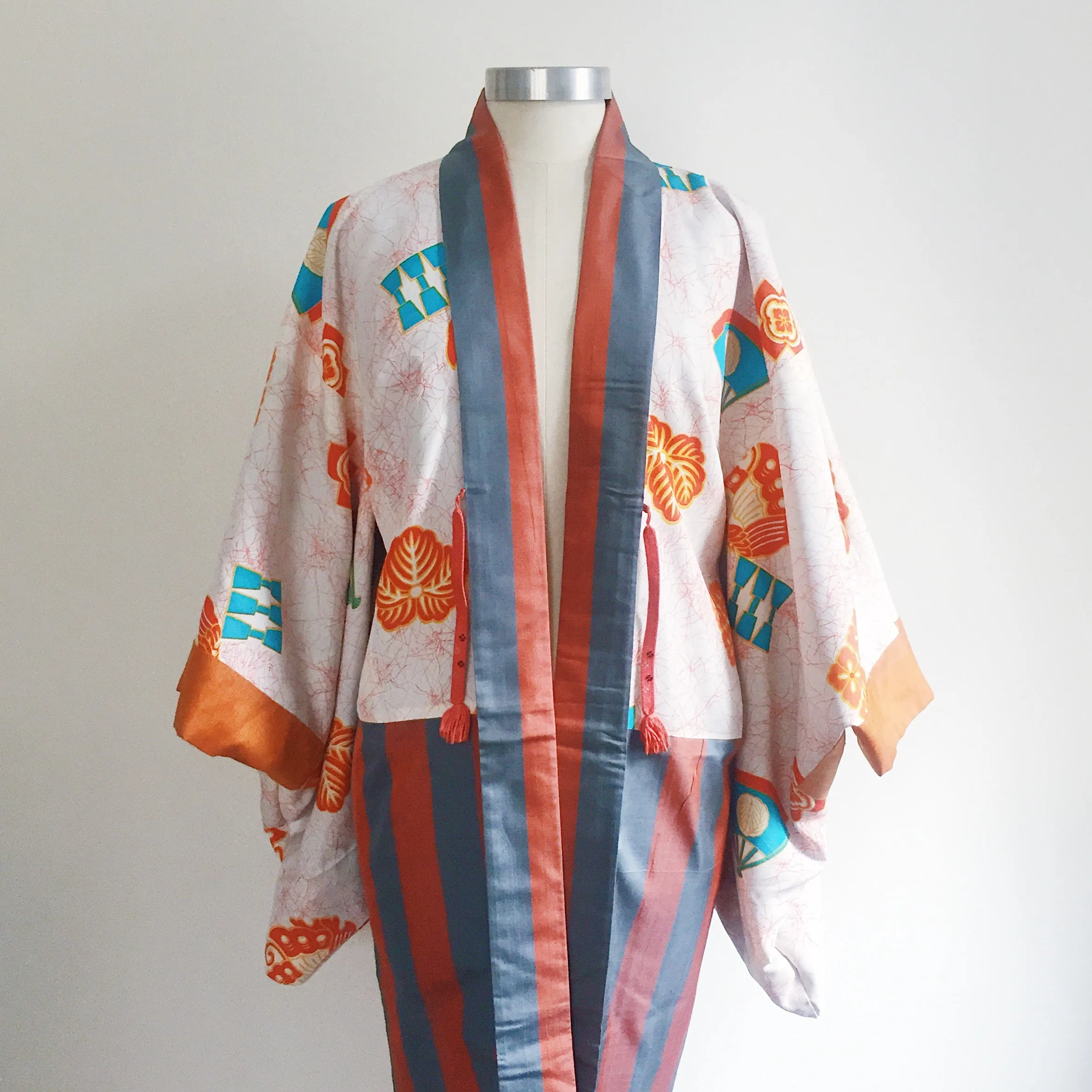 Vintage Kimono Haori Jacket - Orange / Blue Retro Stripe