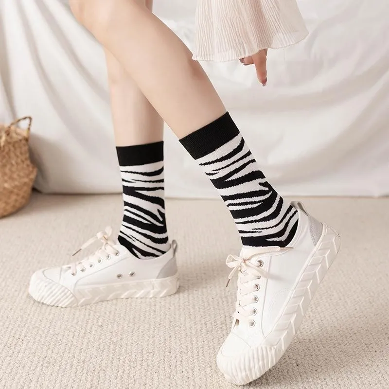 Women Skateboard Socks Cool Hip Hop Women Socks Streetwear Socks