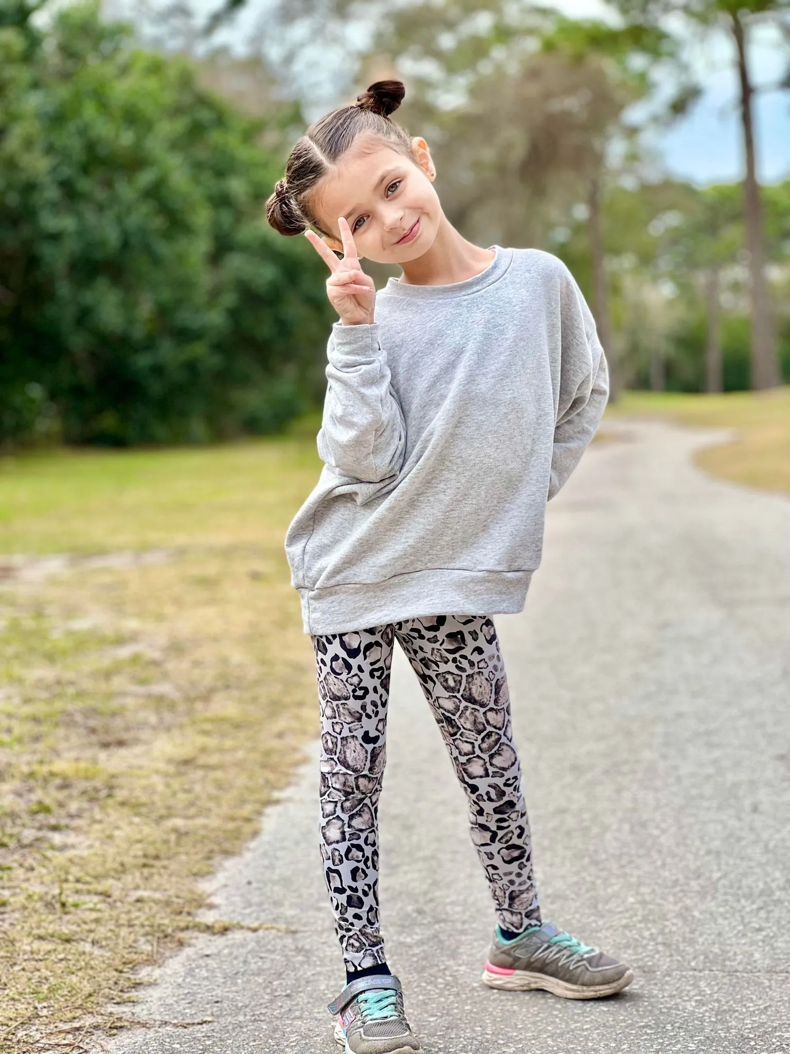 Youth Sav's Sweatshirt  PDF Sewing Pattern 2-16